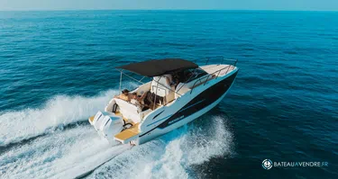 Quicksilver Activ 875 Sundeck