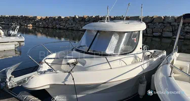 Quicksilver  640 Pilothouse