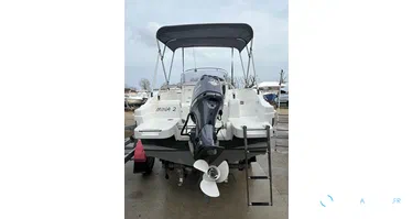 B2 Marine CAP FERRET 572 OPEN