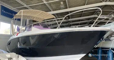 Sessa Marine Key Largo 27 Inboard