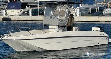 Bayliner CC7