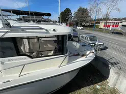 Quicksilver Activ 605 Pilothouse
