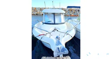 Quicksilver  640 Pilothouse