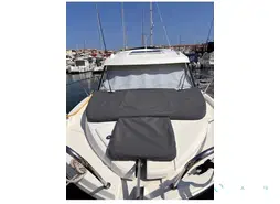 Beneteau Antares 8