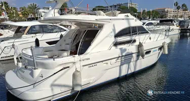 Sealine  360