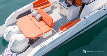 Rio Yachts Daytona 35 Bow rider
