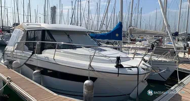 Jeanneau Merry Fisher 895