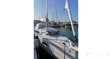 Beneteau Oceanis 38.1