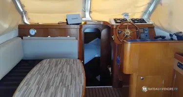 Beneteau Antares 905