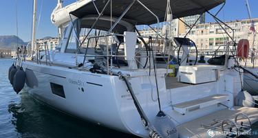 Beneteau Oceanis 51.1