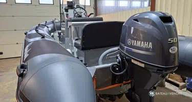 Adventure Vesta 550 Xl