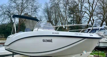 Quicksilver Activ 555 Open