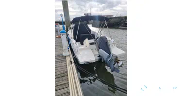 Quicksilver Activ 755 Open