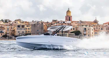 Axopar  25 Cross Top