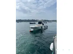 Boston Whaler  270 Dauntless
