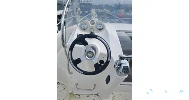 Quicksilver  635 Commander