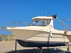 Quicksilver 640 Pilothouse