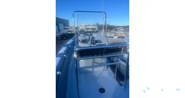 Valiant  690 Sport Fishing