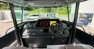 Brabus Marine Shadow 500