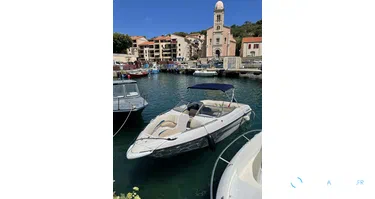 Four Winns Horizon 220