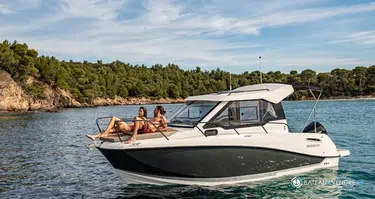 Quicksilver Activ 705 Weekend