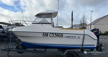 Quicksilver  500 Pilothouse