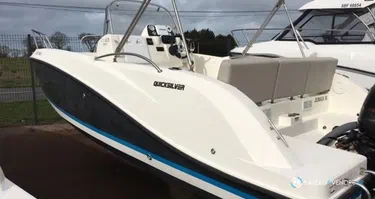 Quicksilver Activ 605 Open