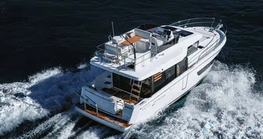 Beneteau Swift Traler 37 Fly 