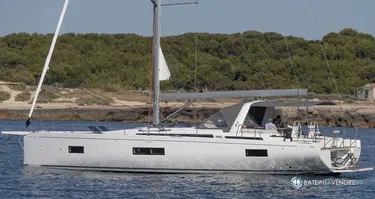 Beneteau Oceanis Yacht 54