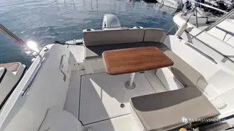 Beneteau Antares 8