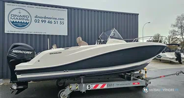 Quicksilver Activ 675 Open