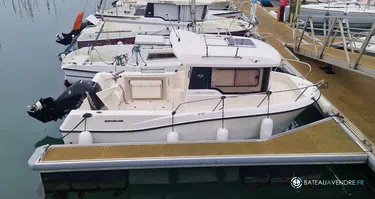 Quicksilver Activ 605 Pilothouse