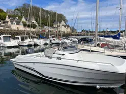 Jeanneau Cap Camarat 7.5 CC Serie 3