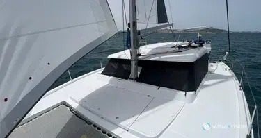 Aventura Catamarans A37
