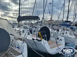 Beneteau First 35