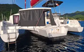 Neel Trimarans Neel 43