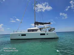 Lagoon  42