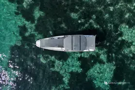 Axopar  25 Cross Top