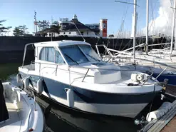 Beneteau Antares 760