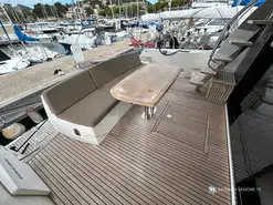 Prestige Yachts  500 Fly