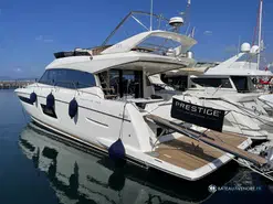Prestige Yachts  560 S