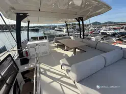 Prestige Yachts M48