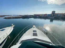 Cruisers Esprit 3380