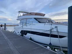 Prestige Yachts  520 Fly