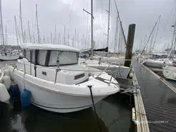 Jeanneau Merry Fisher 855