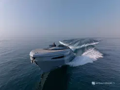 Epica Yachts 33