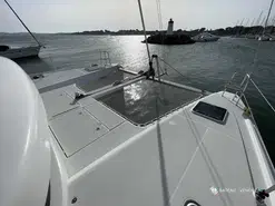 Lagoon  42