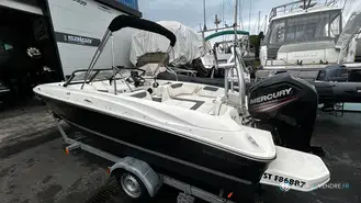 Bayliner E6