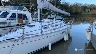 Beneteau Oceanis 300
