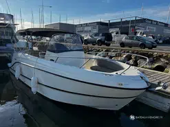 Quicksilver Activ 805 Open